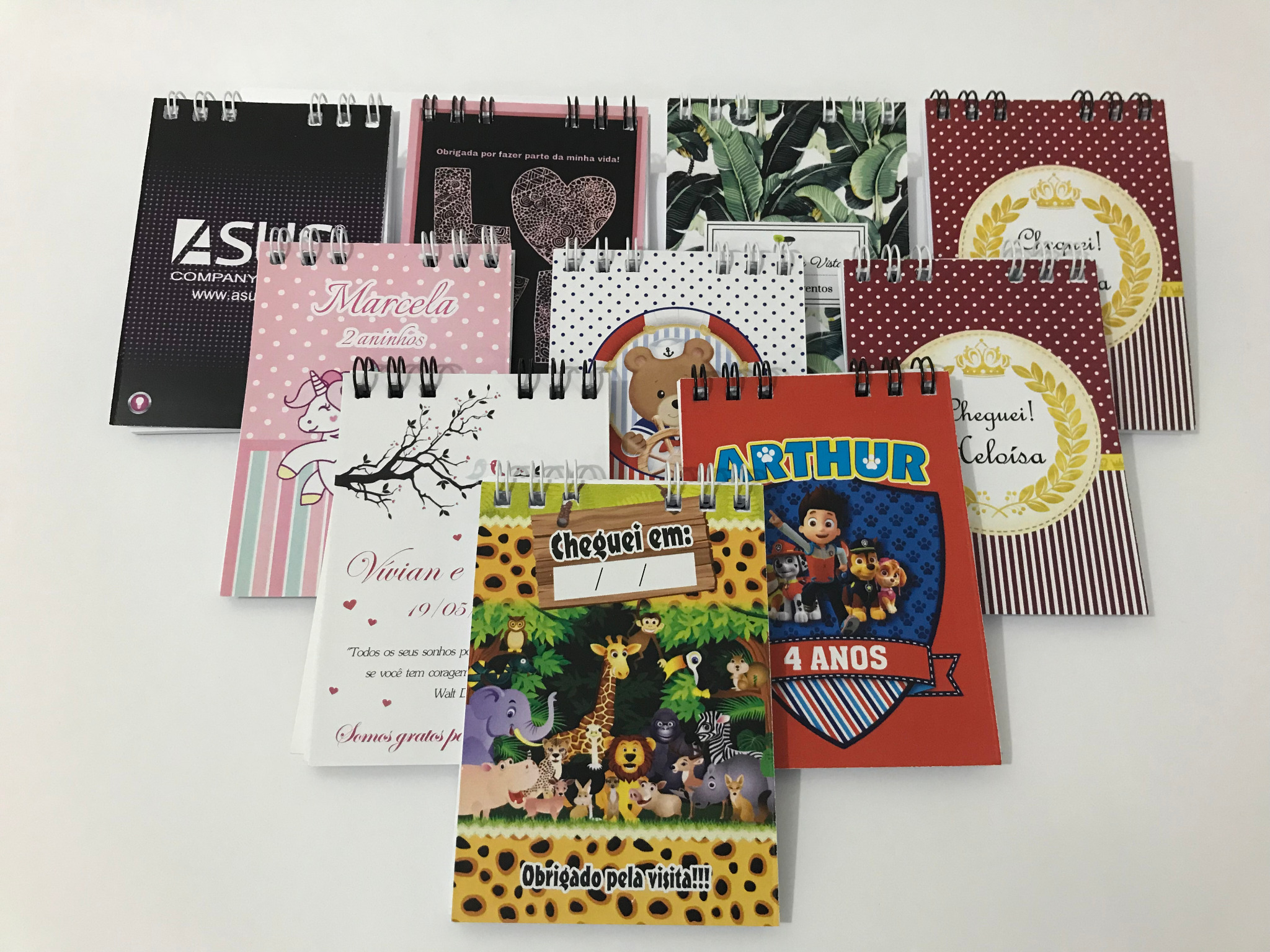 Coleção de bloquinhos e lembranças personalizadas